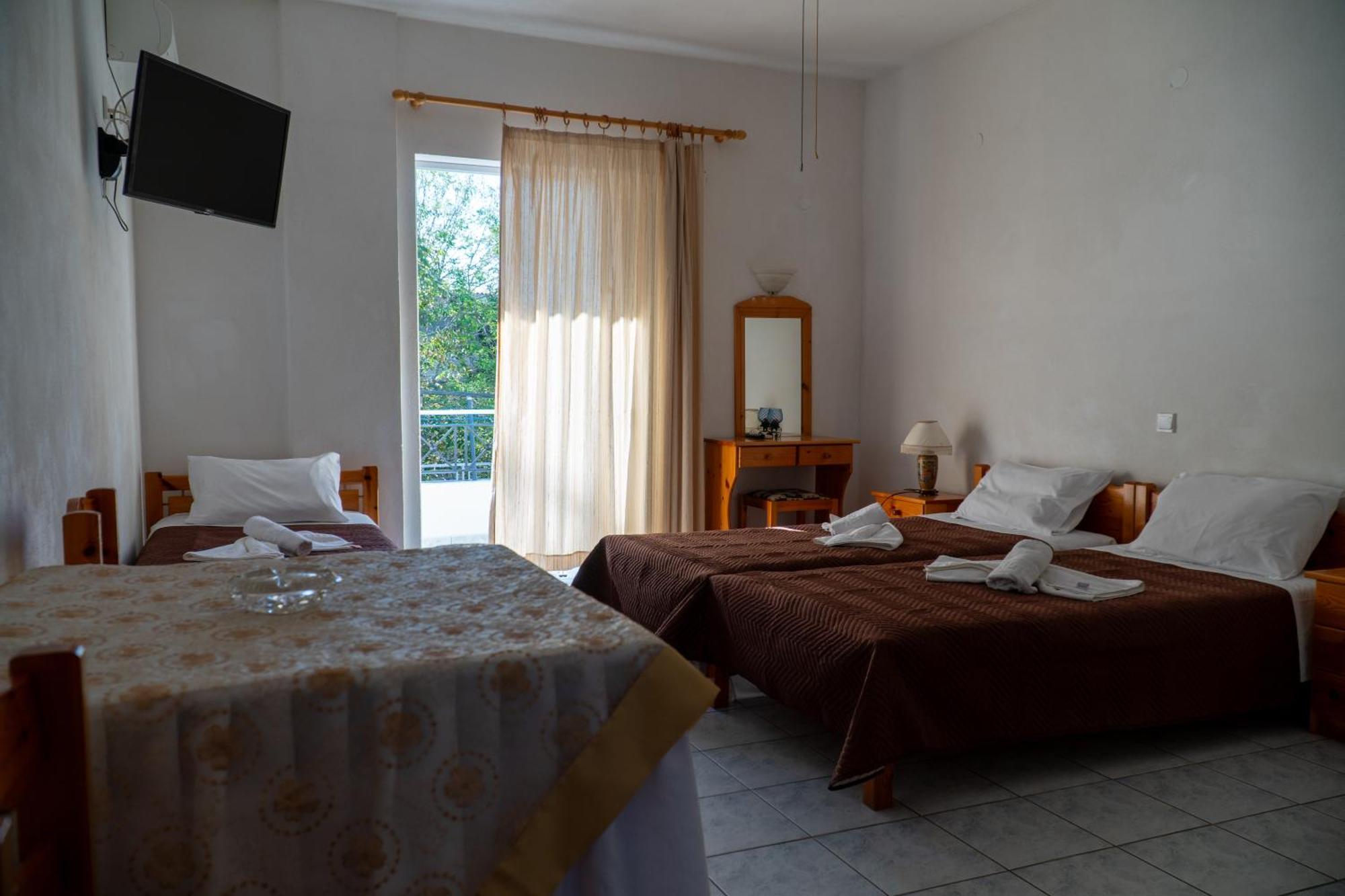 لوترا إديبسو Pagona Hotel المظهر الخارجي الصورة